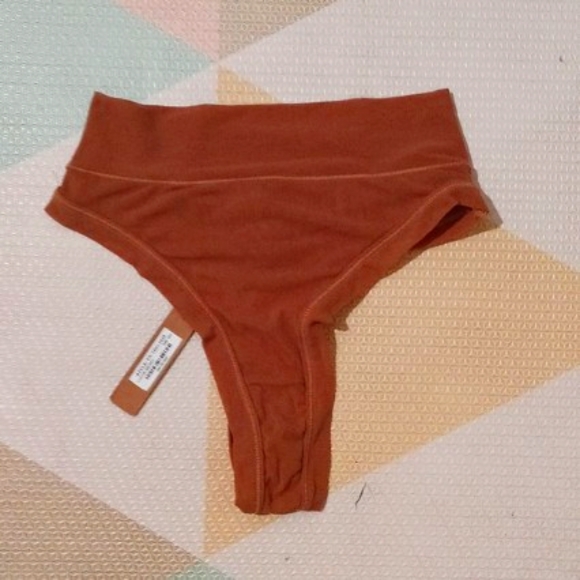 SKIMS Highrise Mesh Thong SIZE XXS - Picture 2 of 5